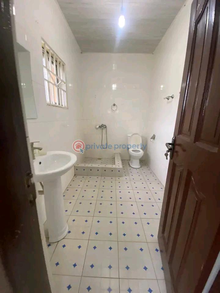 3 bedroom House For Rent Spintex Accra - 4