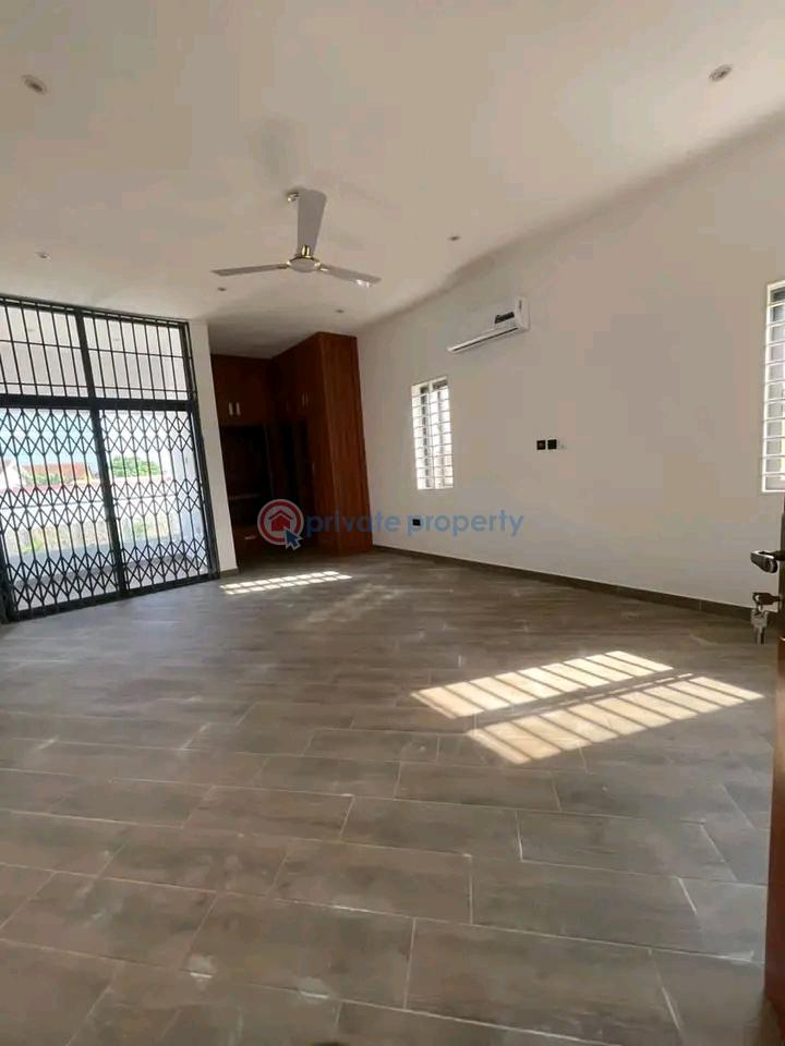 3 bedroom House For Rent Comm 18 Spintex Accra - 4