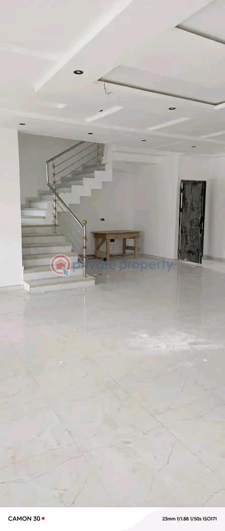 3 bedroom House For Rent Comm 18 Spintex Accra - 8