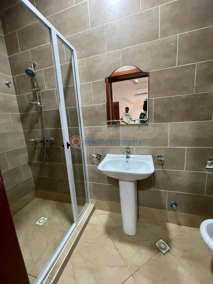 3 bedroom House For Rent Comm 18 Spintex Accra - 5
