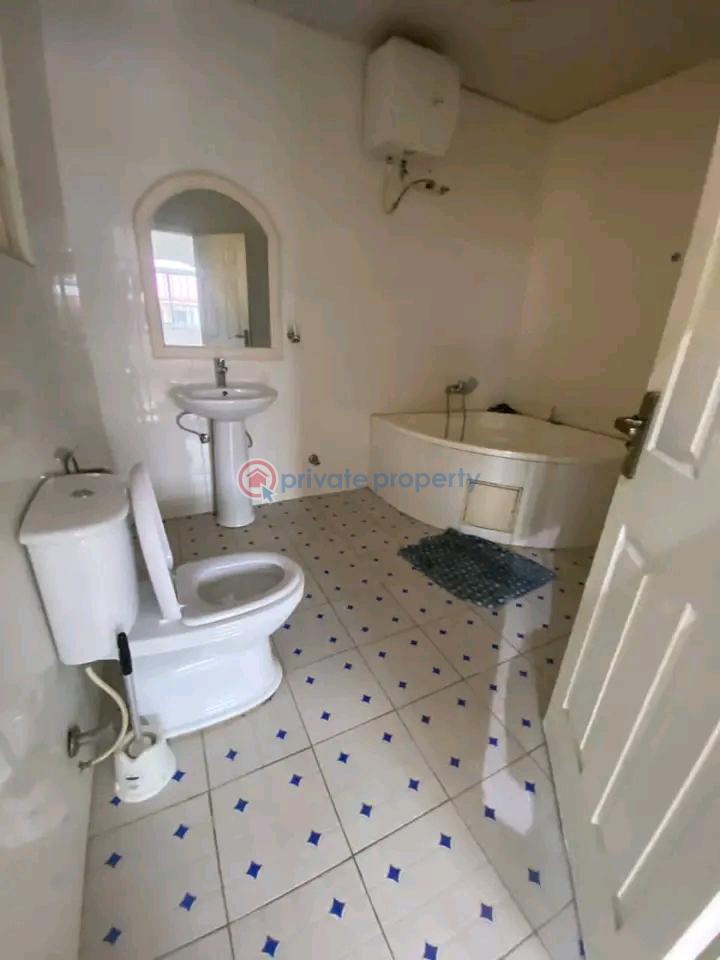 3 bedroom House For Rent Spintex Accra - 2