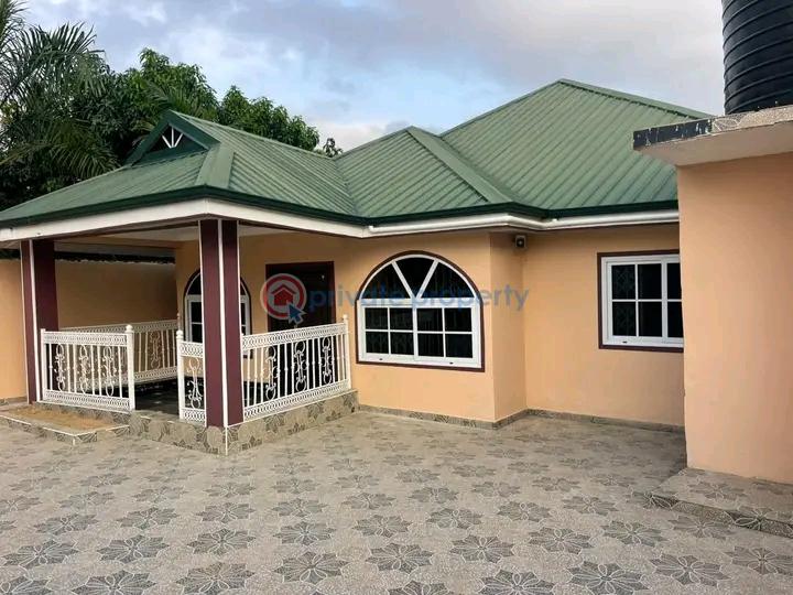 3 bedroom House For Sale Amasaman Ga West Municipal Accra - 0