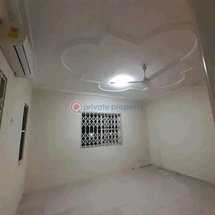 3 bedroom House For Sale Hfc Spintex Accra - 2