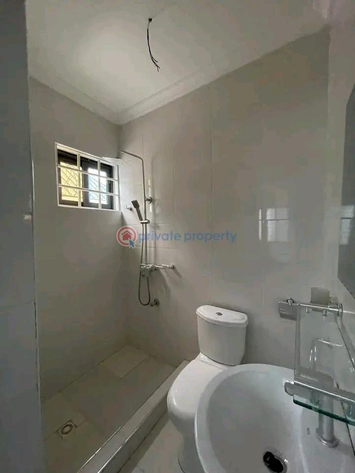 3 bedroom House For Sale Spintex Road Accra - 4