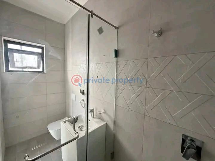 3 bedroom House For Sale East Airport Airport Residential Area Accra - 4