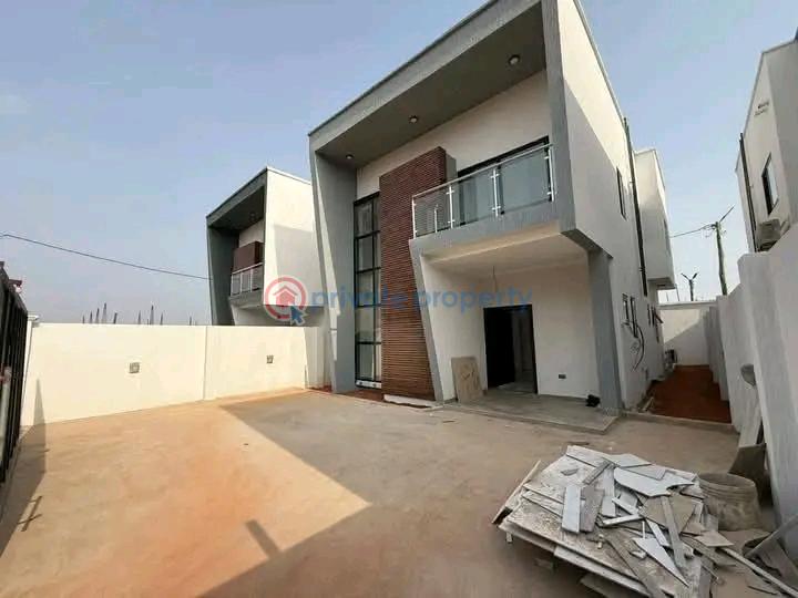 3 bedroom House For Sale East Airport Airport Residential Area Accra - 0