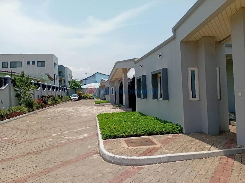 3 bedroom Semi detached Duplex For Rent Airport Residential Area Accra - 10