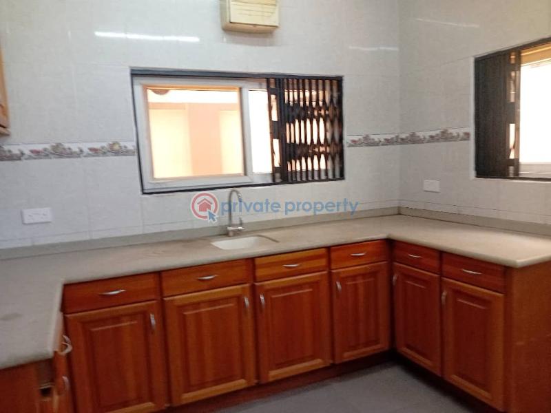 3 bedroom Semi detached Duplex For Rent Airport Residential Area Accra - 7