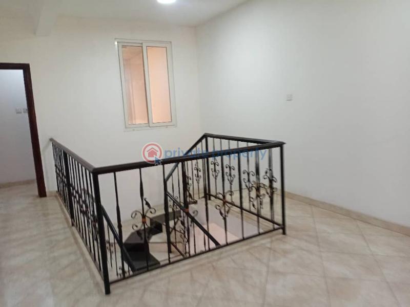 3 bedroom Semi detached Duplex For Rent Airport Residential Area Accra - 5