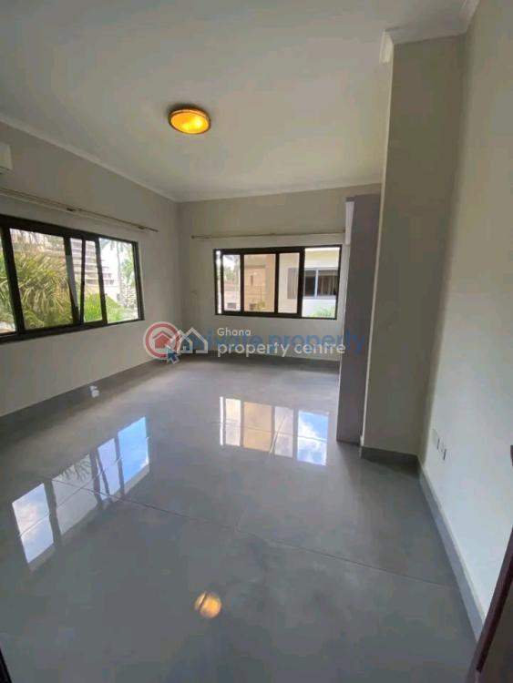 3 bedroom Townhouse For Rent Cantonments Accra - 3