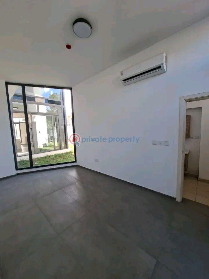 4 bedroom Townhouse For Sale North Legon Accra - 6