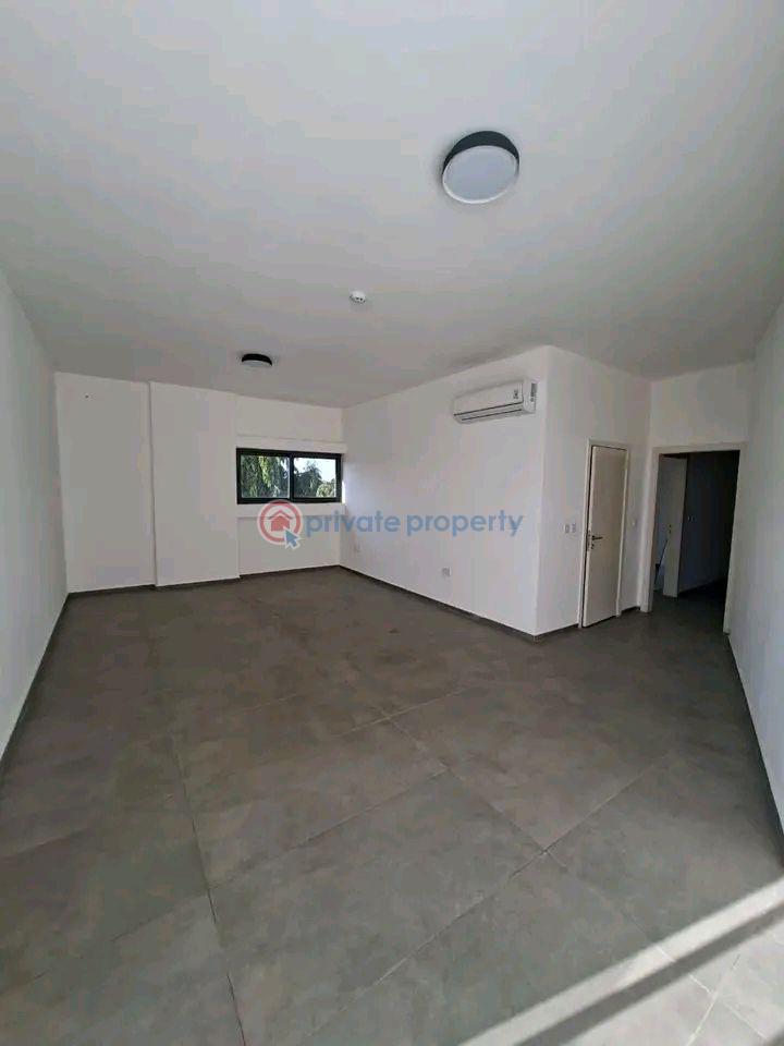 4 bedroom Townhouse For Sale North Legon Accra - 2