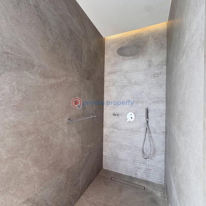 4 bedroom House For Sale Nanakrom East Legon Accra - 10