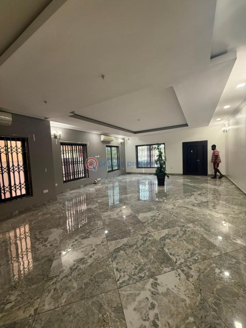 4 bedroom House For Rent A&c Mall Accra East Legon  - 3