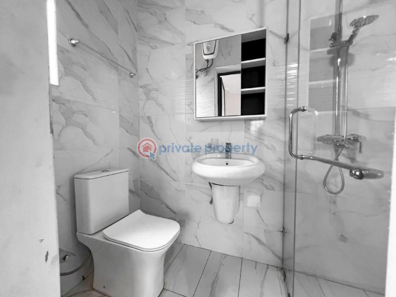 4 bedroom House For Sale Lakeside Estate Ashaley Botwe Adenta Municipal Accra - 3