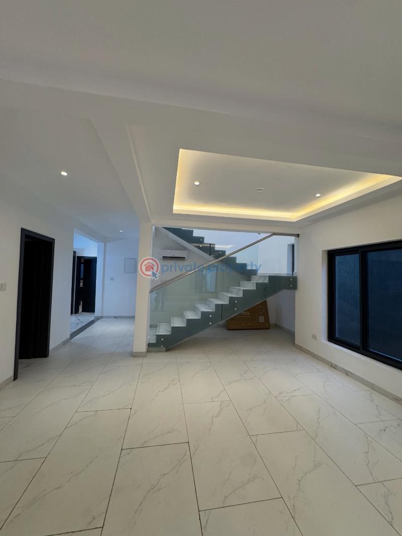 4 bedroom House For Sale Trasacco Accra East Legon  - 3