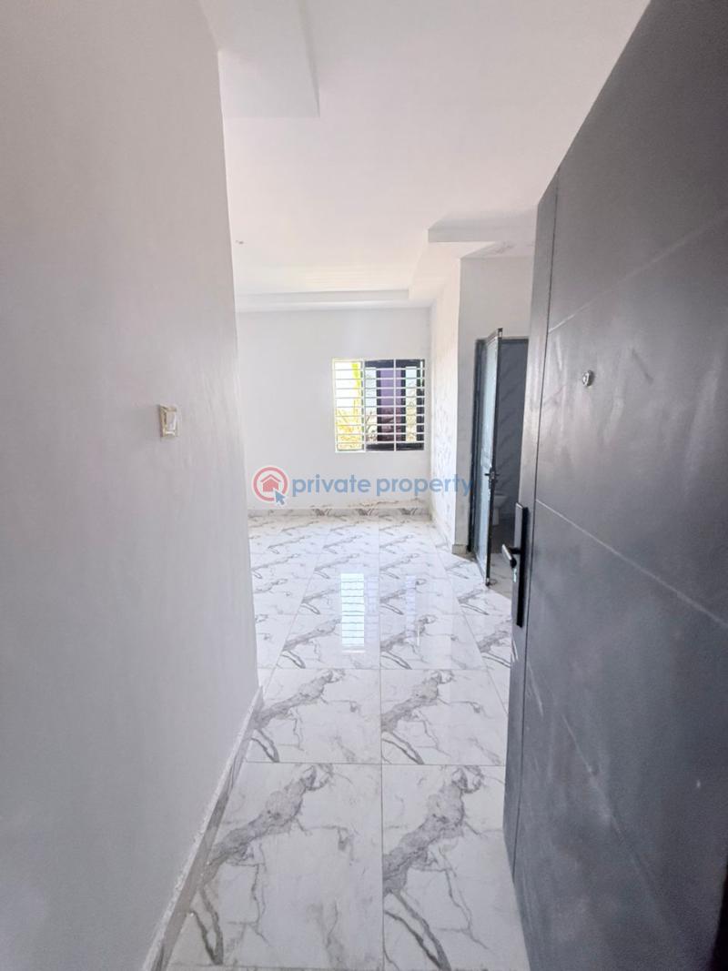 4 bedroom House For Sale Teshie-Nungua Estates Accra - 4
