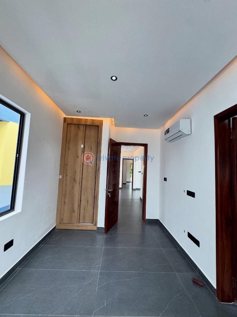 4 bedroom House For Sale Oyarifa La Nkwantanang Madina Municipal Accra - 6