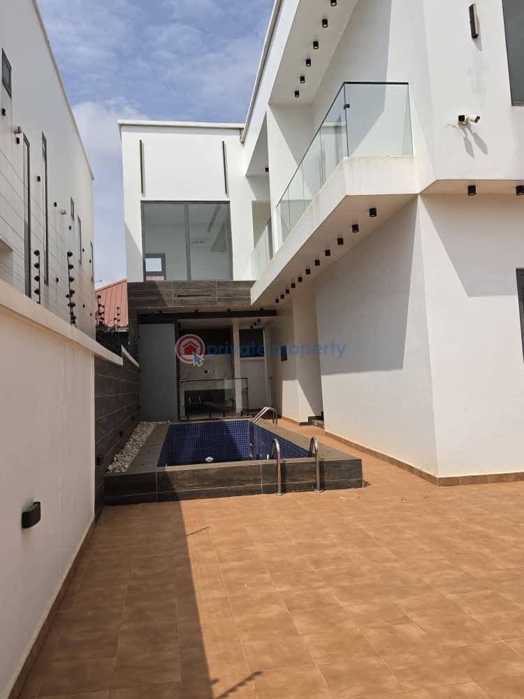 4 bedroom House For Sale Amrahia Adenta Municipal Accra - 11