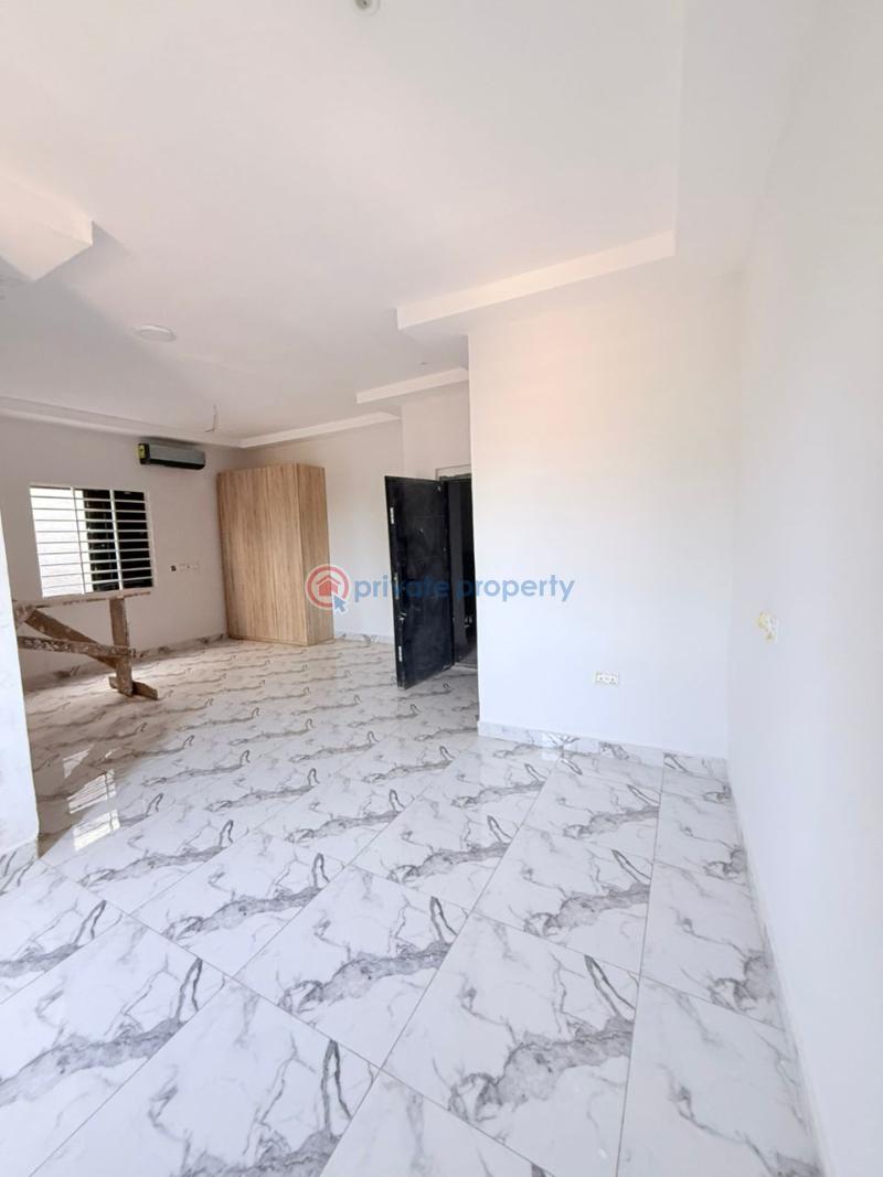 4 bedroom House For Sale Teshie-Nungua Estates Accra - 6