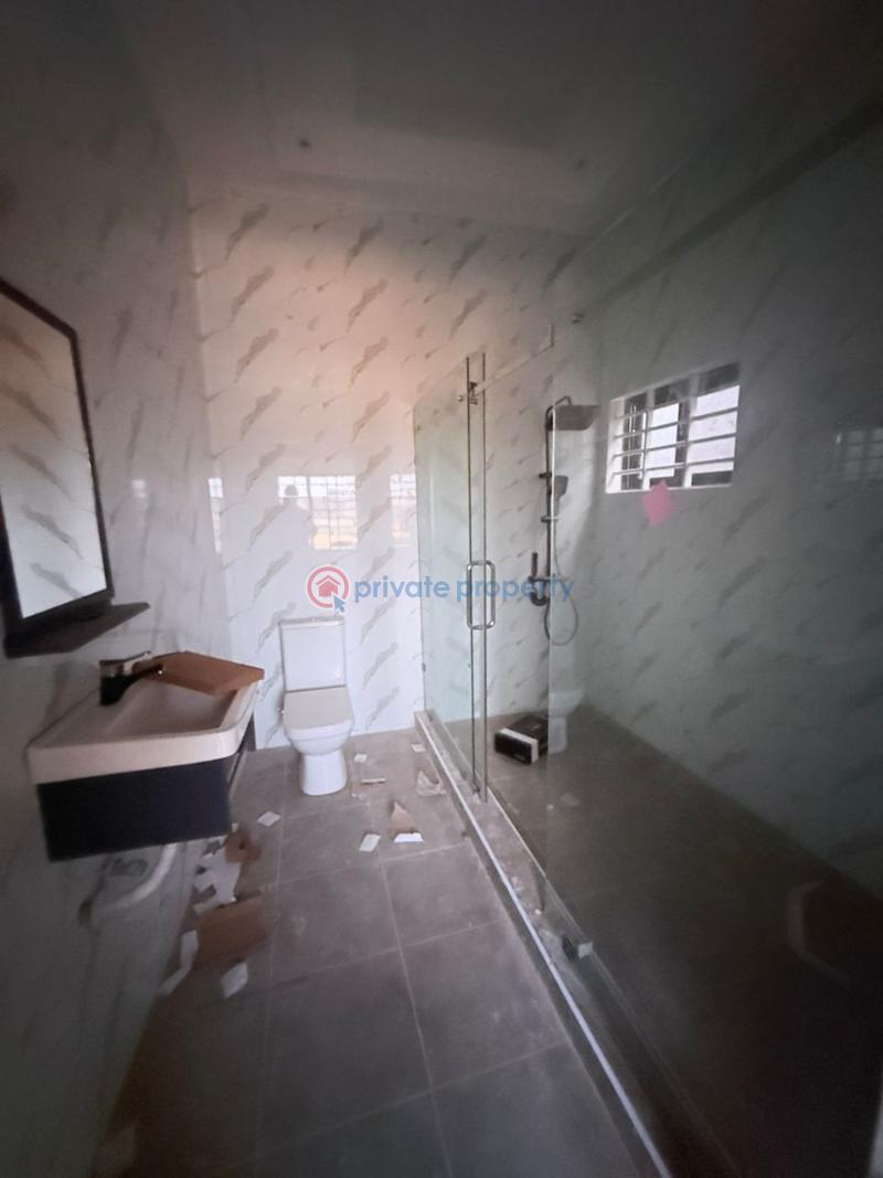4 bedroom House For Sale Teshie-Nungua Estates Accra - 9