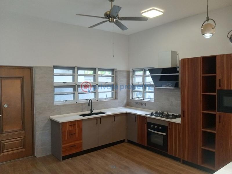 4 bedroom Townhouse For Sale Adjiringanor East Legon Accra - 8
