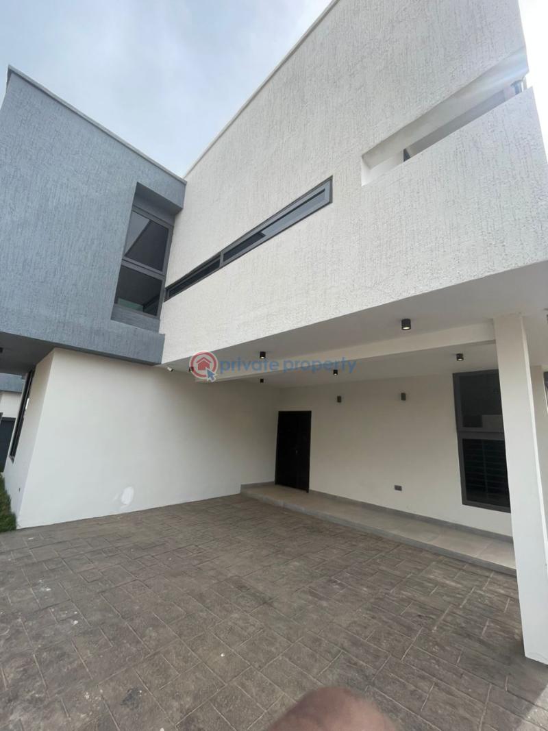 4 bedroom House For Sale Baatsonaa Spintex Accra - 2