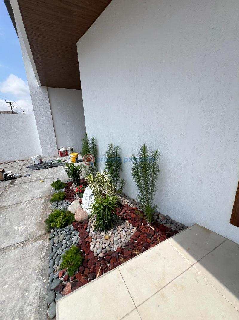 4 bedroom House For Rent East Airport Airport Residential Area Accra - 5
