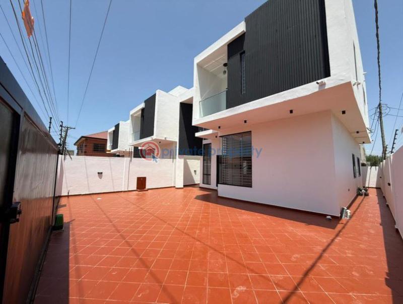 4 bedroom House For Sale Baatsonaa Spintex Accra - 2