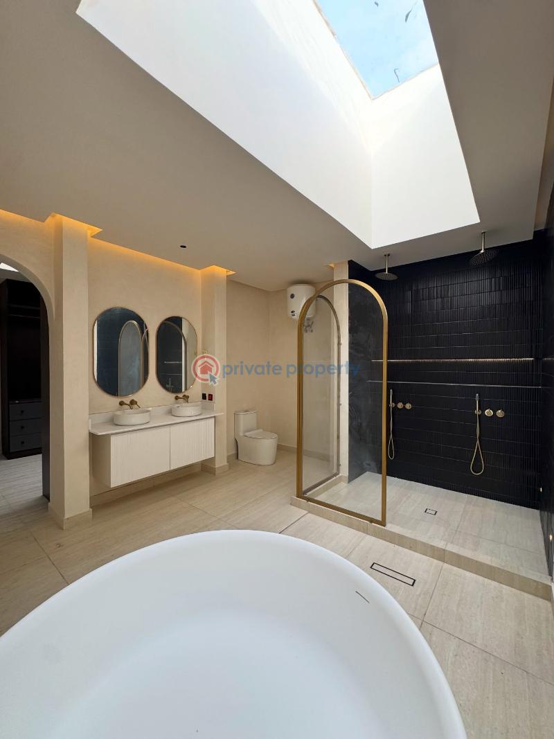 4 bedroom House For Sale Tse Addo Accra - 10