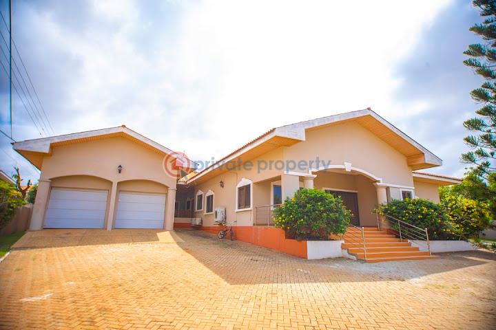 4 bedroom House For Rent Spintex Road Accra - 0