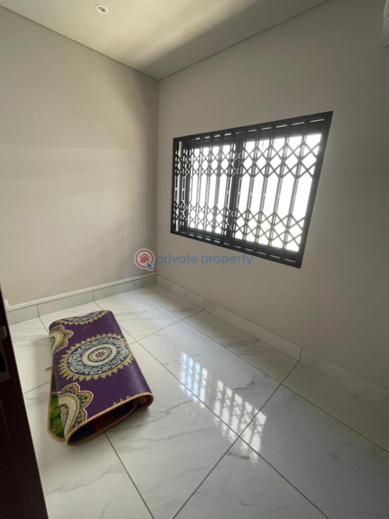 4 bedroom House For Rent Rasta- Bush Road Tse Addo Accra - 6