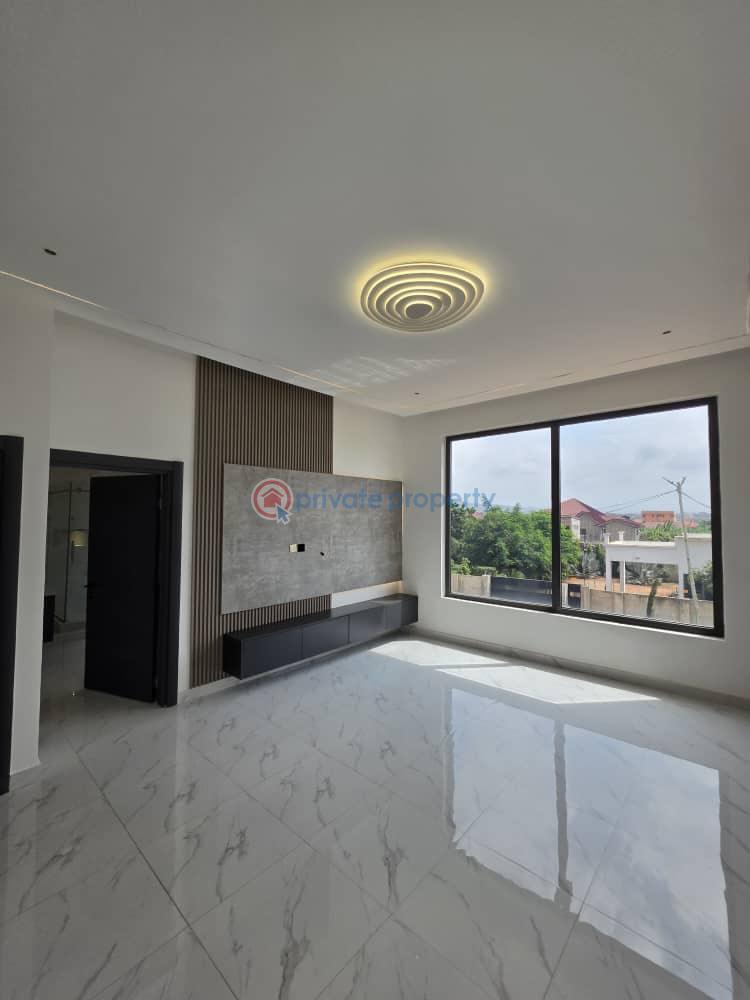 4 bedroom House For Sale Amrahia Adenta Municipal Accra - 3