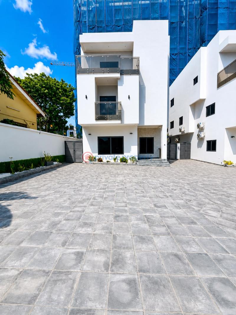 4 bedroom Townhouse For Rent Accra East Legon  - 0