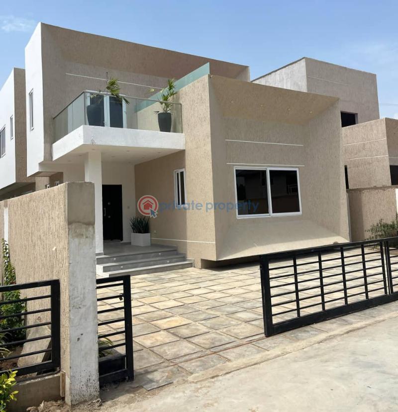 4 bedroom House For Sale East Airport Airport Residential Area Accra - 0