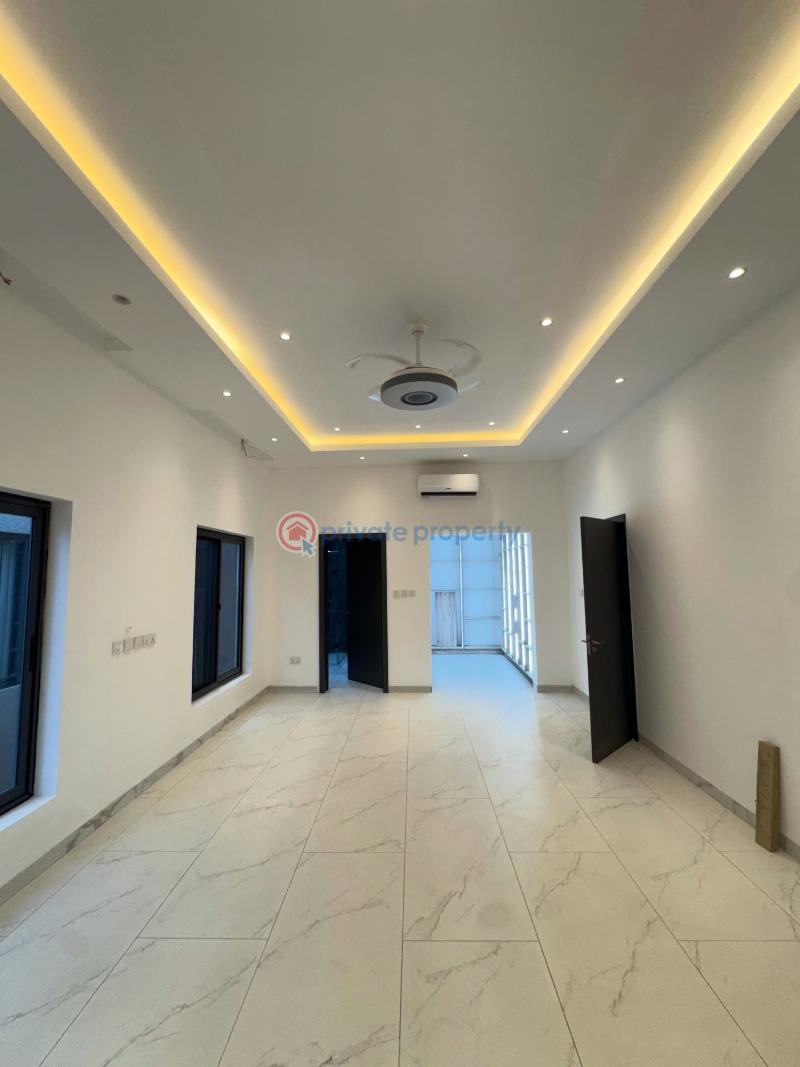 4 bedroom House For Sale Trasacco Accra East Legon  - 8