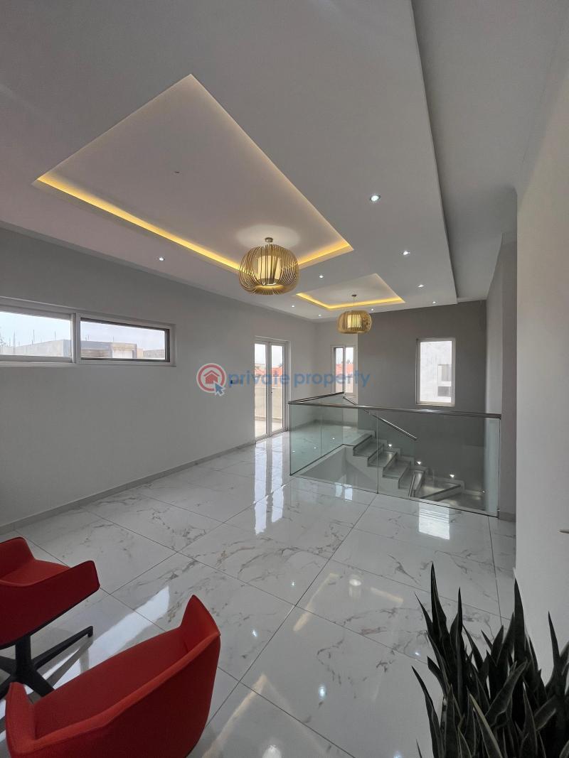 4 bedroom House For Sale East Airport Airport Residential Area Accra - 10