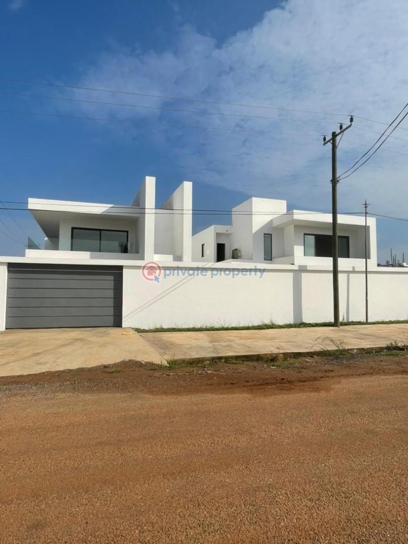4 bedroom House For Sale Accra East Legon  - 0
