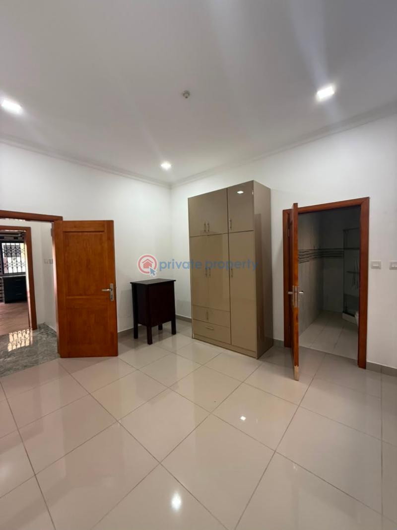 4 bedroom House For Rent A&c Mall Accra East Legon  - 7