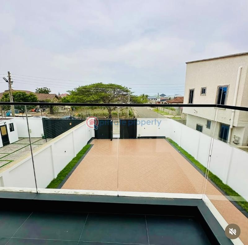 4 bedroom House For Sale Baatsonaa Spintex Accra - 8