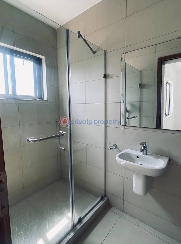 4 bedroom Townhouse For Rent Airport Residential Area Accra - 8