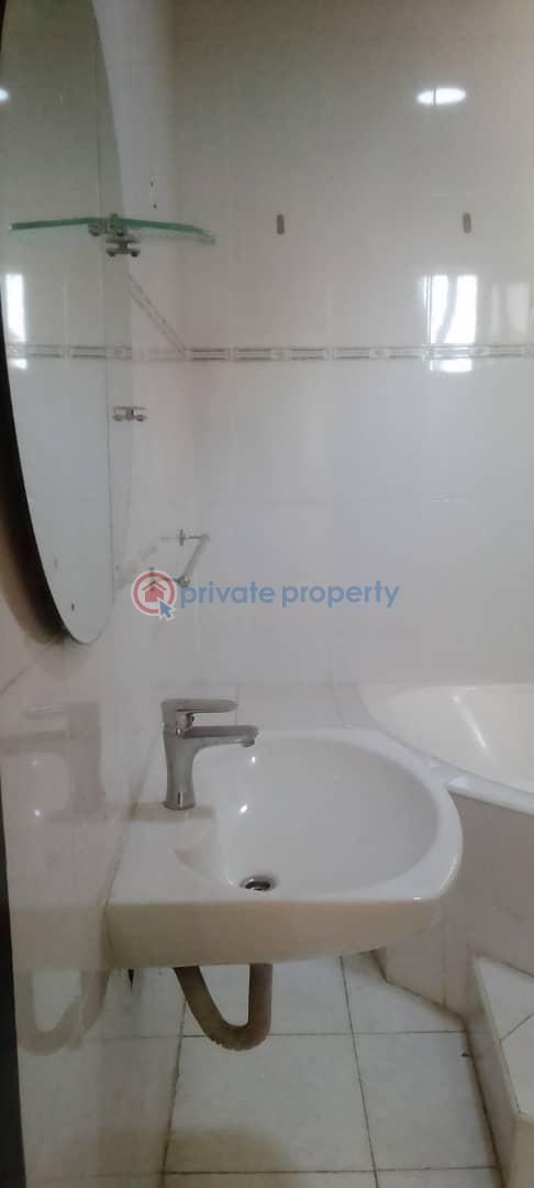 4 bedroom House For Rent The Browns Realtor ,osu Oxford Street, Around The Mtn Office Osu Road Accra - 13