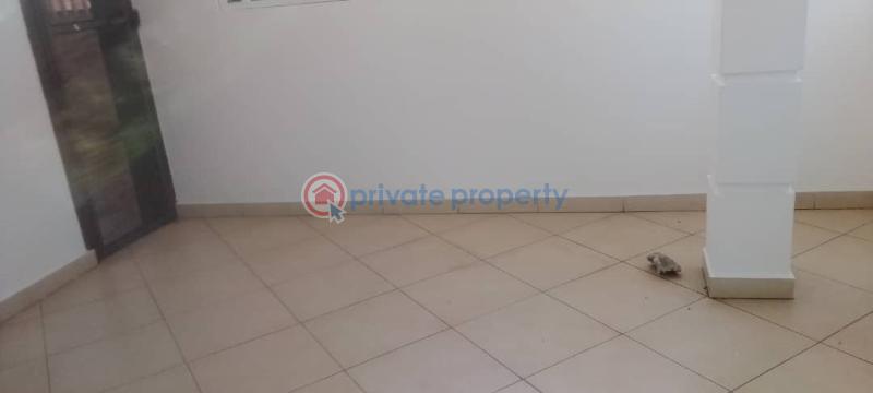4 bedroom House For Rent The Browns Realtor ,osu Oxford Street, Around The Mtn Office Osu Road Accra - 33