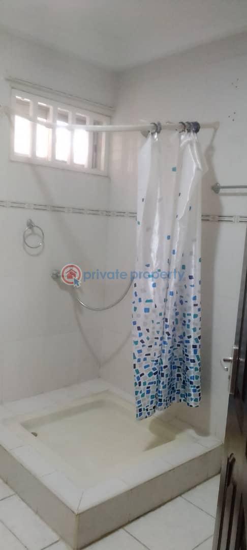 4 bedroom House For Rent The Browns Realtor ,osu Oxford Street, Around The Mtn Office Osu Road Accra - 26