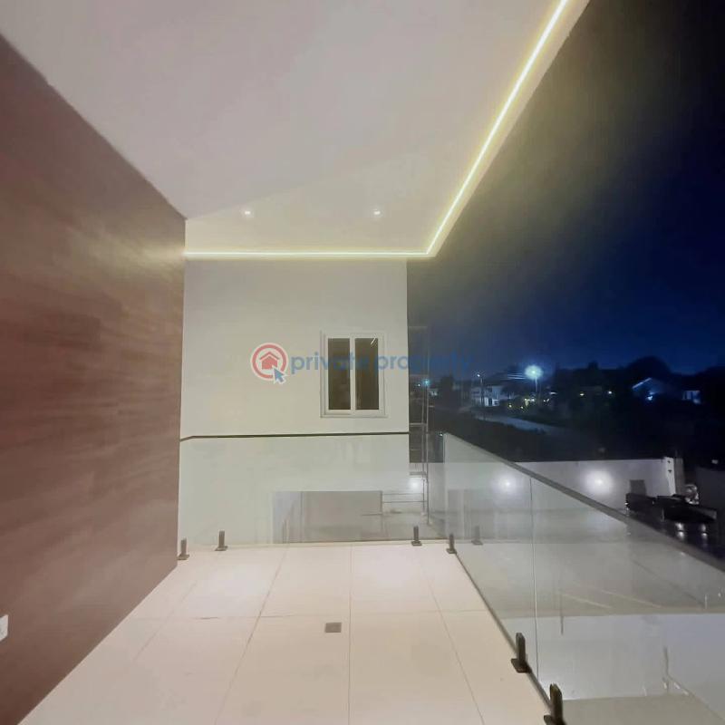 4 bedroom House For Sale Sakumono Spintex Accra - 3