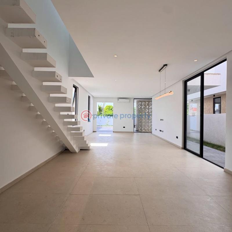 4 bedroom House For Sale Nanakrom East Legon Accra - 2