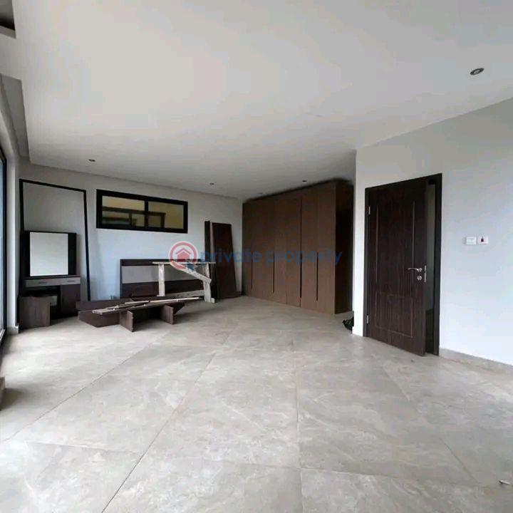 4 bedroom Townhouse For Sale West Trasacco Adjiringanor East Legon Accra - 2