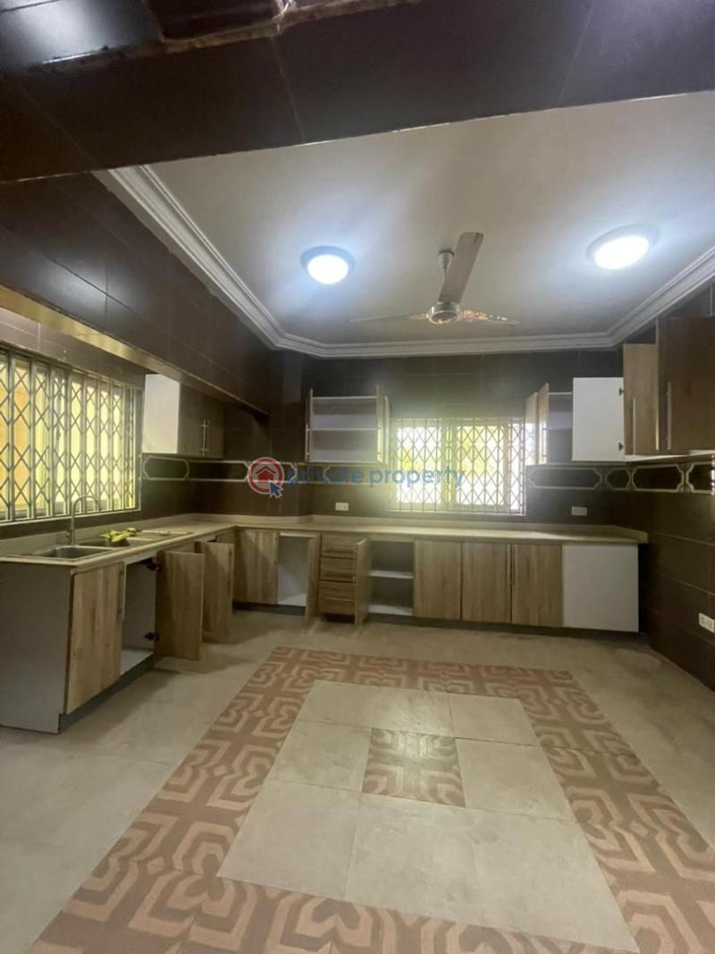 4 bedroom Detached Bungalow For Rent Spintex Accra - 4