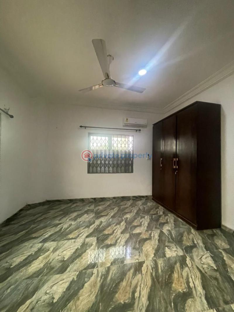 4 bedroom Detached Bungalow For Rent Spintex Accra - 10