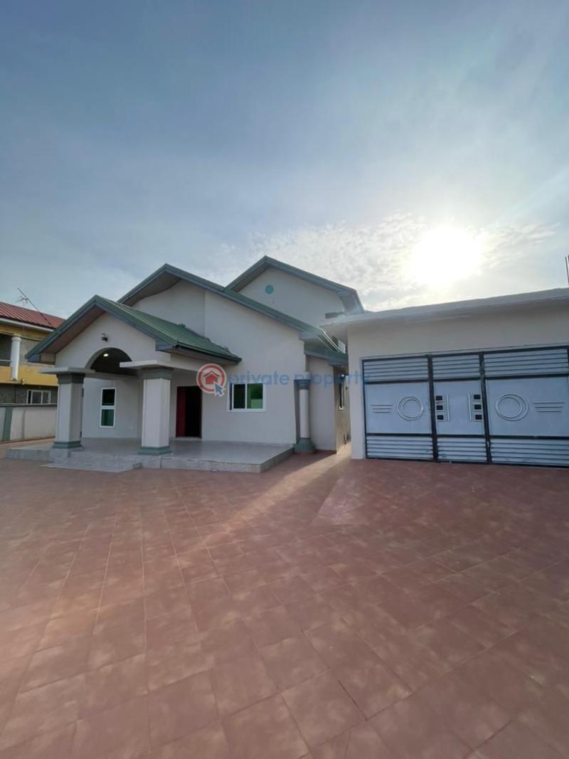 4 bedroom Detached Bungalow For Rent Spintex Accra - 0